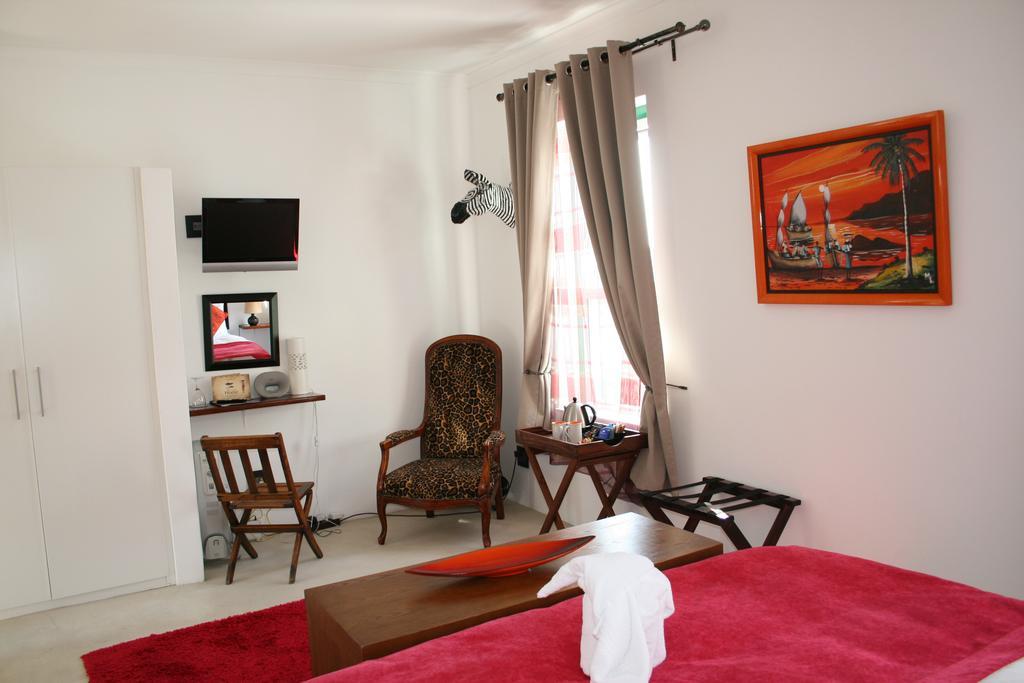 Africanhome Guesthouse Cape Town Exterior photo