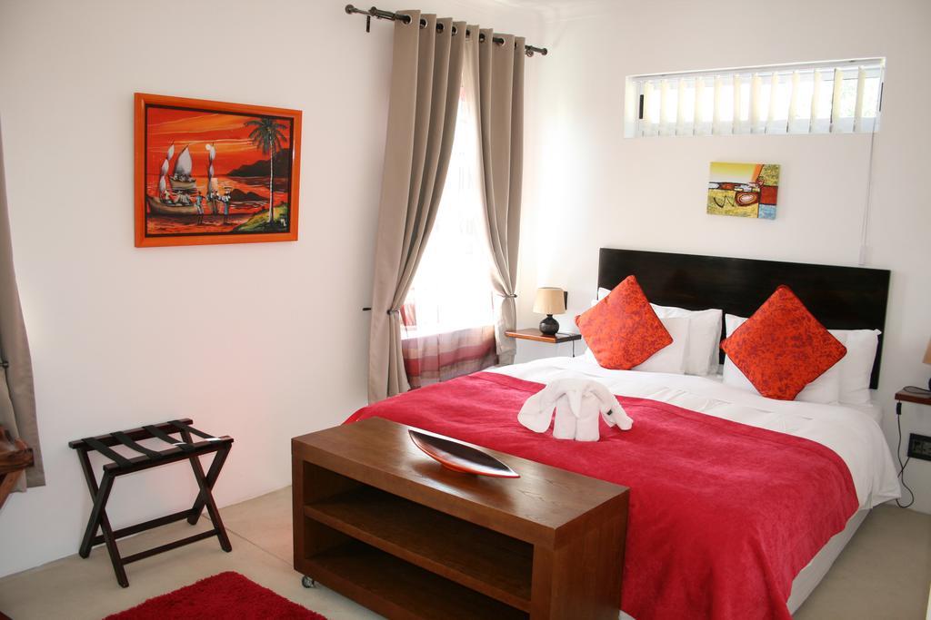 Africanhome Guesthouse Cape Town Exterior photo