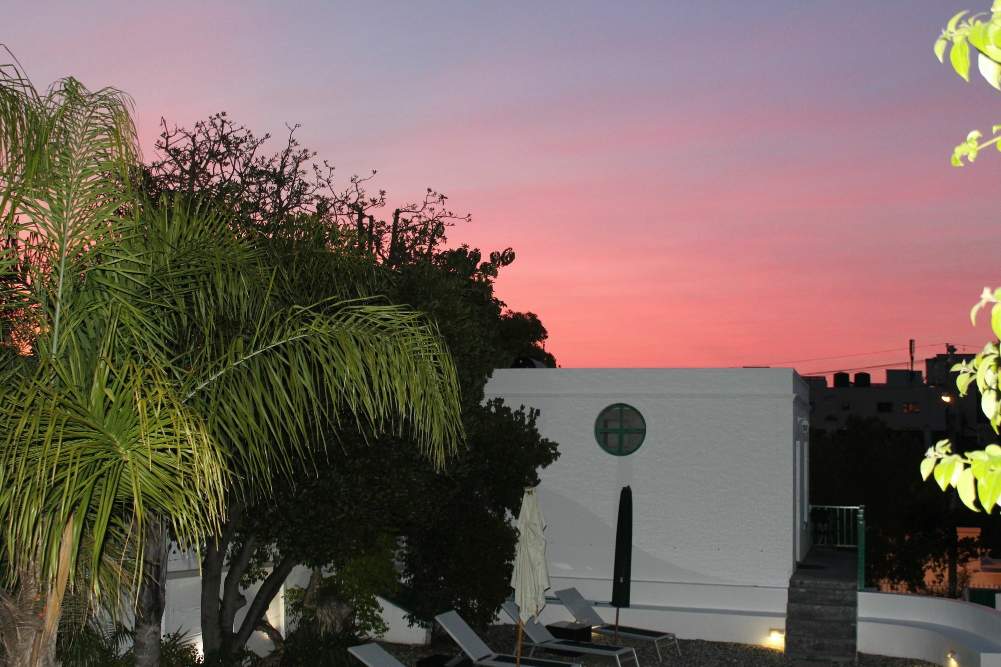 Africanhome Guesthouse Cape Town Exterior photo